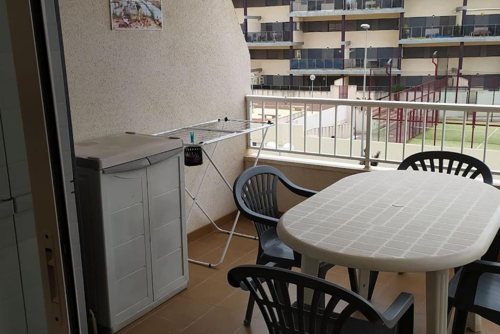 Acogedor Apartamento En La Playa De Canet カネット・デ・ベレンゲル エクステリア 写真